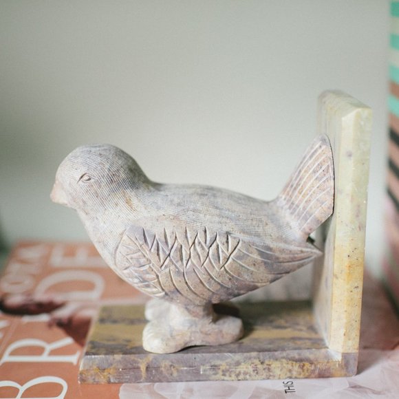 Matching Soapstone Bird Bookend Hand Carved Warm Purple - Picture 7 of 7